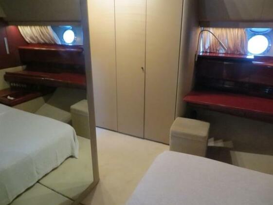 M/Y Uzuri - Photo3