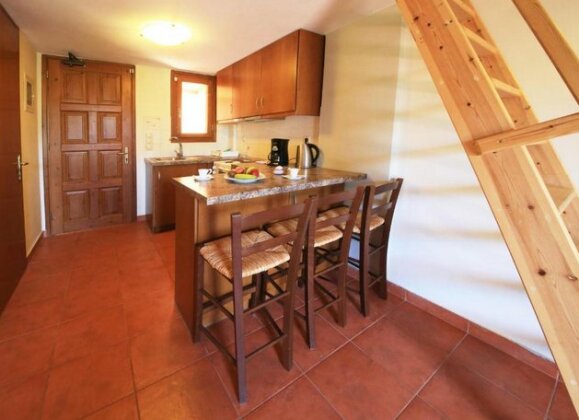 Xenios Apartments - Photo4