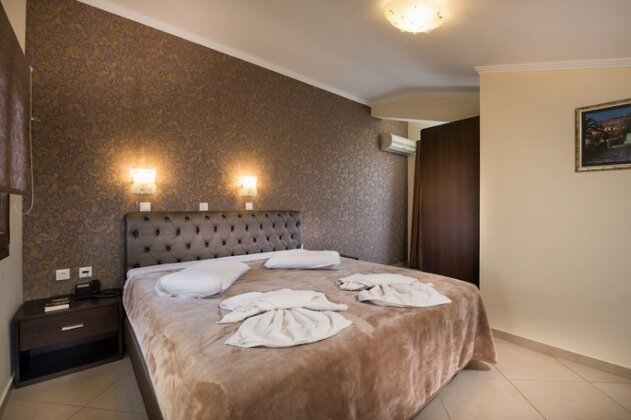 Areti Suites - Photo4