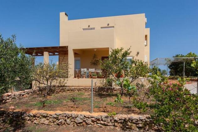 Botanical House in Cretan Nature