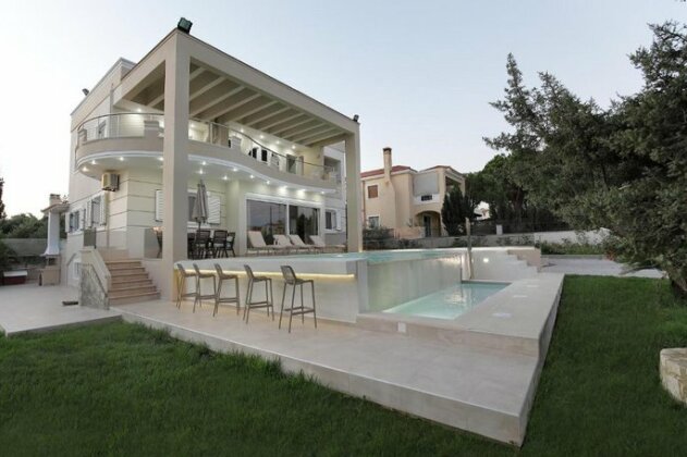 Cedar Tree Villa