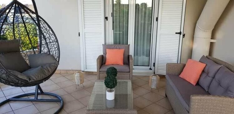 Cedar Tree Villa - Photo2