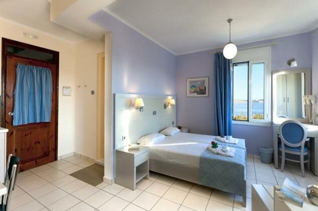 Giorgi's Blue Apartments - Photo2