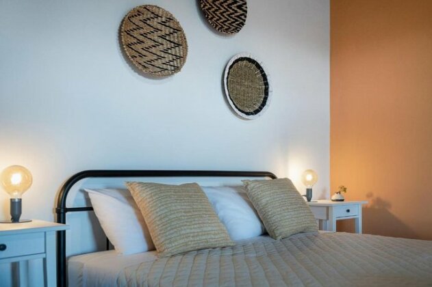 Studio in Farmhouse - Photo2