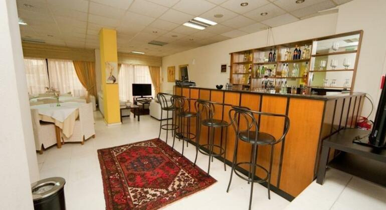 Apartment Hotel Athina - Photo5