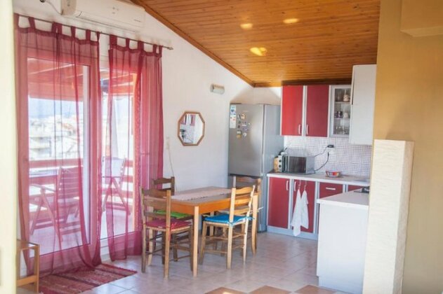 Attic Anemoessa - Photo3