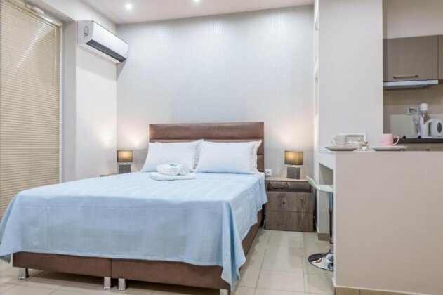 Greekprom Apartments - Photo3