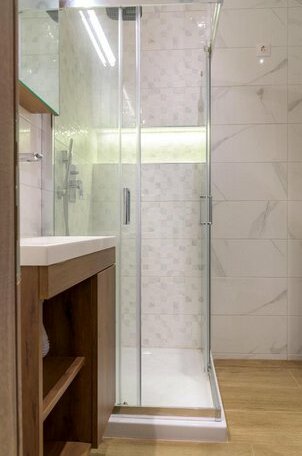 Maras Luxury Apartment - Photo3