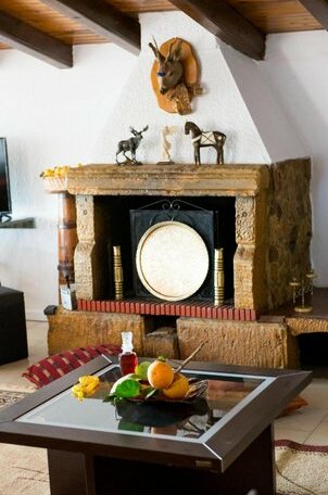 Vales Classical Apartment - Photo4