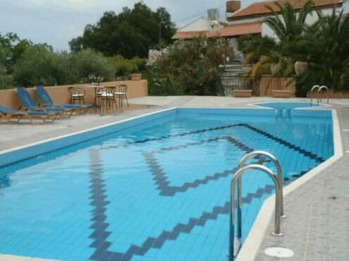 Halases Apartments Kryonerida - Photo3