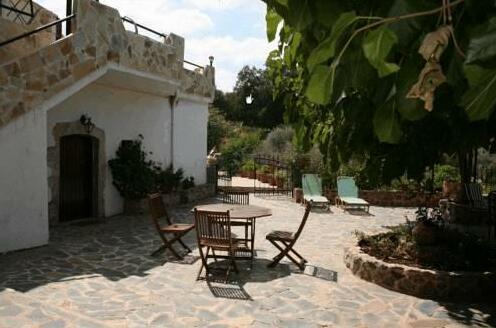 Halases Apartments Kryonerida - Photo5