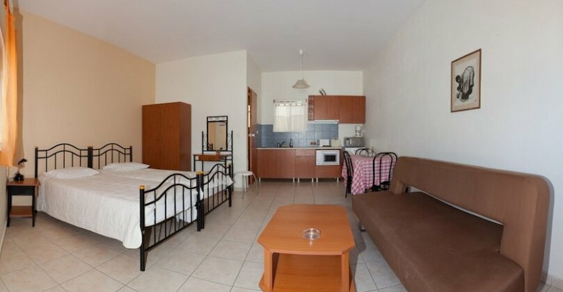 Marianna Apartments - Photo5