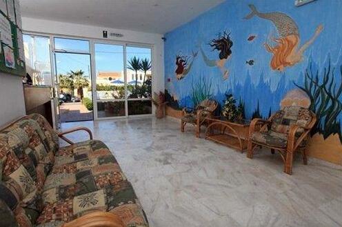 Niriides Hotel Apartments Studios - Photo5