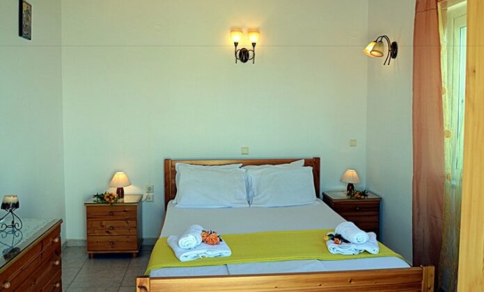 Panos Apartment Almyrida - Photo4
