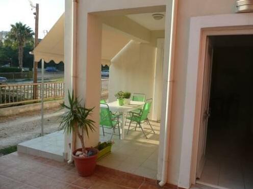 VANA'S Cosy Holiday House next to Sandy Beach - Photo3