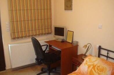 Antonis Rooms - Photo3