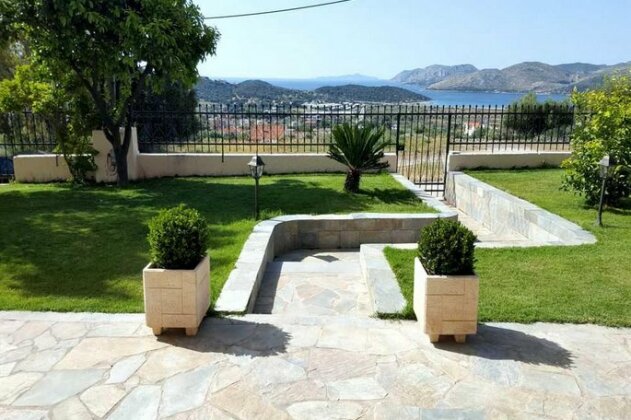 Villa Christina Anavyssos - Photo2
