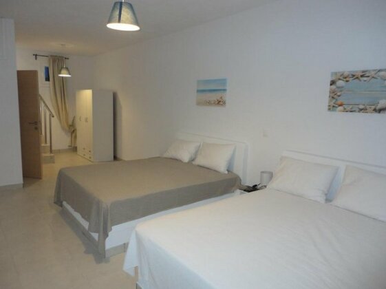 Ateni House - Photo3