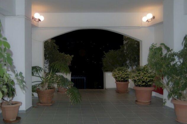 Erato Apartments Andros Island - Photo2