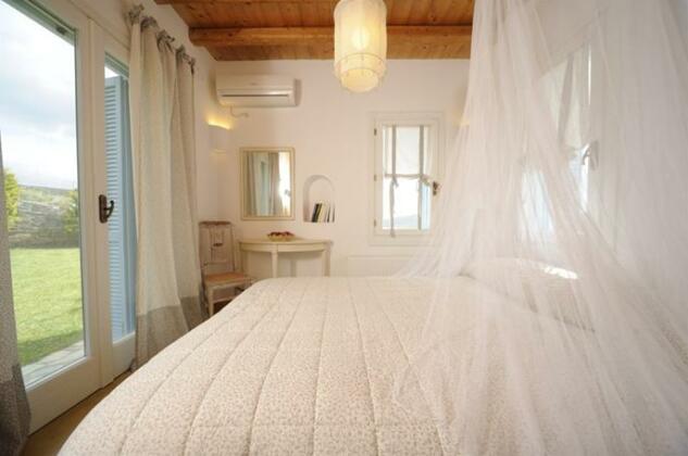 Heliades Villas - Photo5