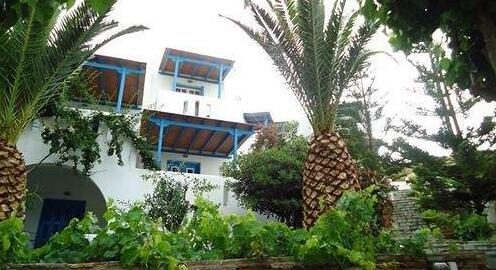 Irene Studios Andros Island - Photo3