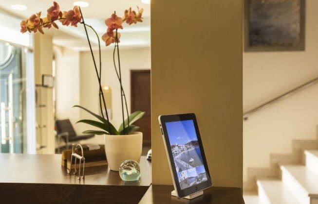 Krinos Suites Hotel - Photo4