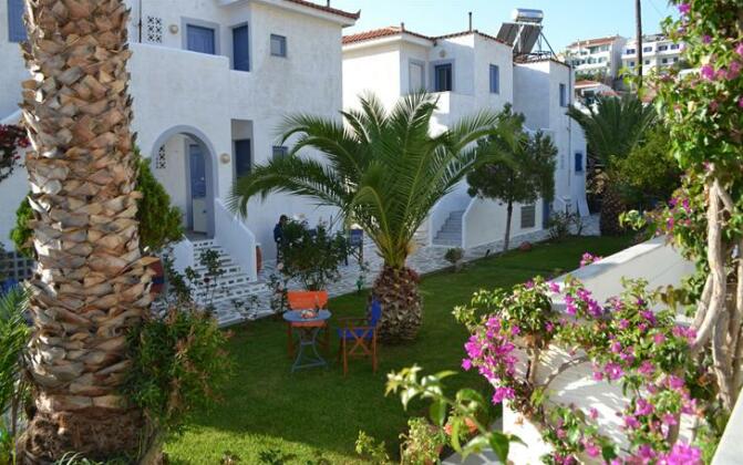 Maistrali Studios Andros Island