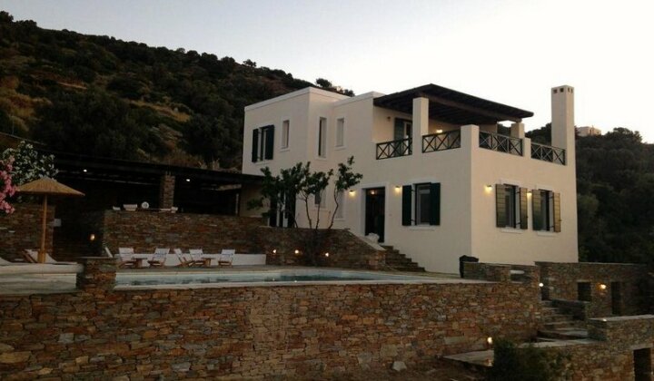 Margarita Home Hotel - Photo2