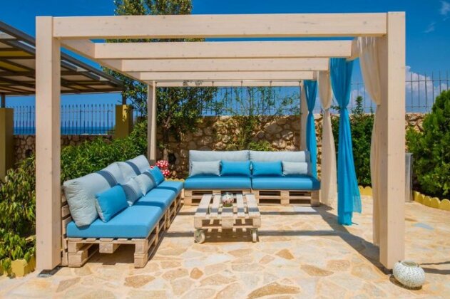Azzuro Villa with private pool - Photo3
