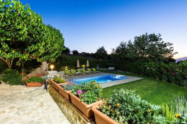 Villa Antheon - Photo5