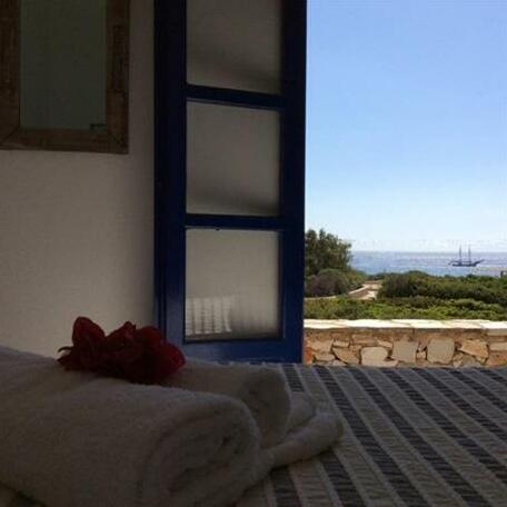 Franky Antiparos - Photo5