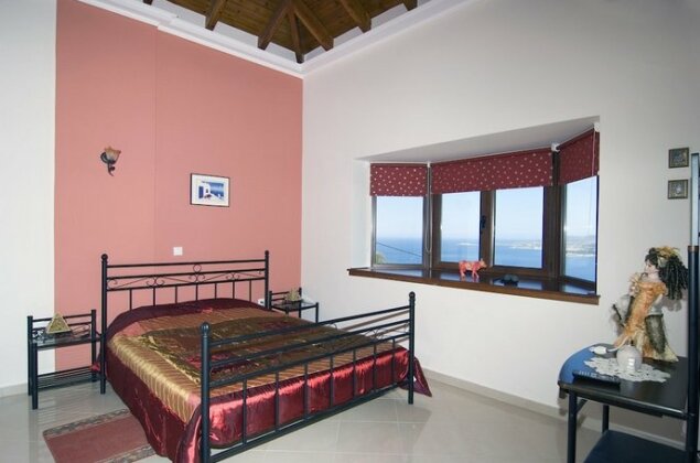 Villa Amalia Aptera - Photo3