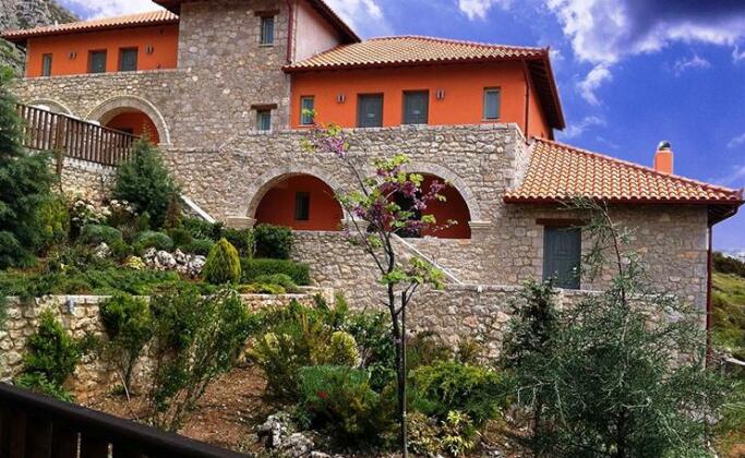 Aegli Arachova - Photo4