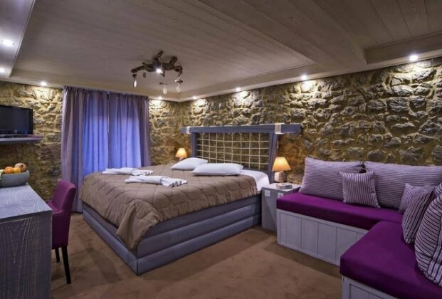 Afanos Guesthouse - Photo3