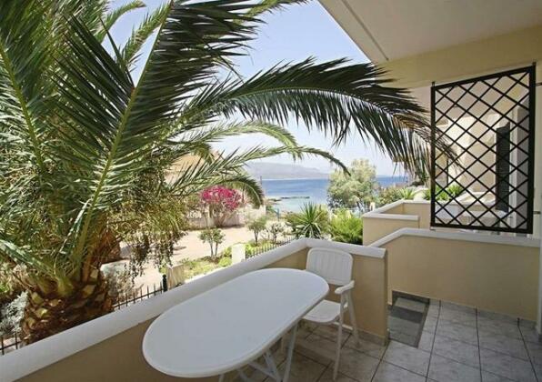 Lakonia Bay Apartments - Photo2