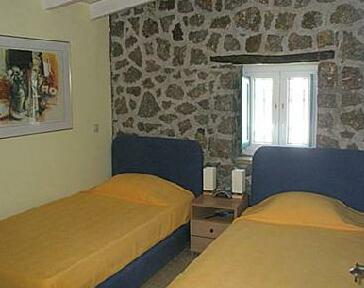 Agroikia Areti - Photo5