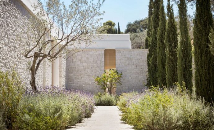 Amanzoe - Photo2