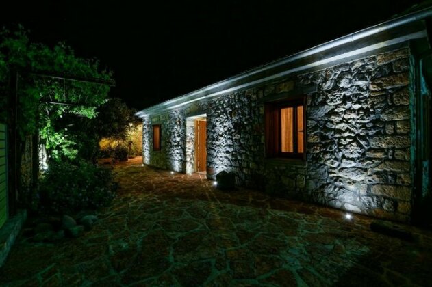 Boutique Stone Cottage - Photo4