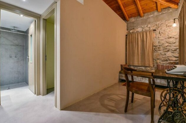 Boutique Stone Cottage - Photo5
