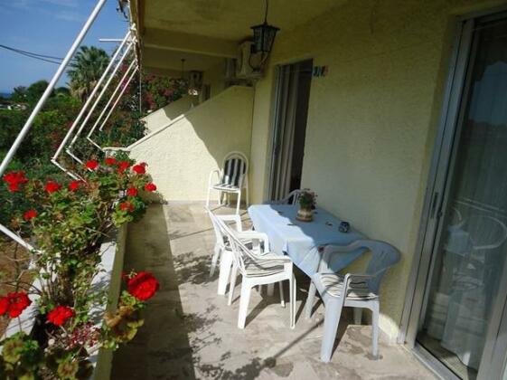 Christina Apartments - Photo5
