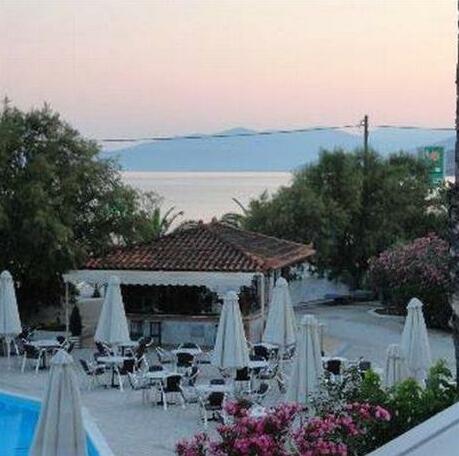 Eden Beach Drepanon Nafplion - Photo2
