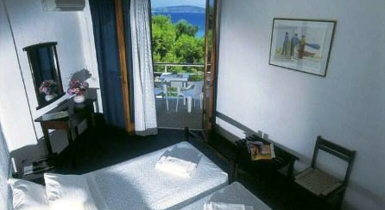 Eden Beach Drepanon Nafplion - Photo3