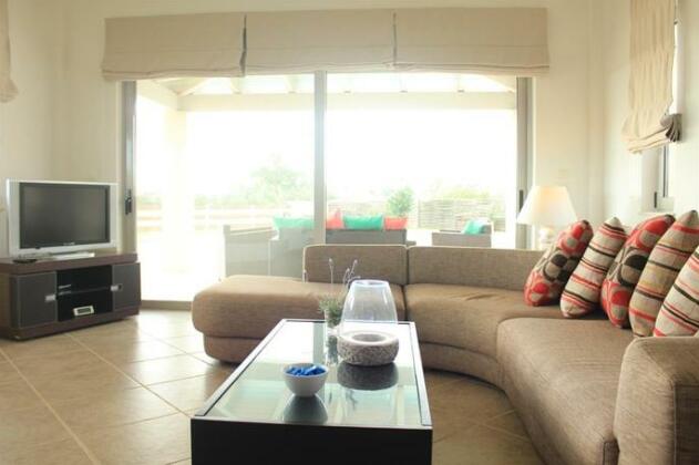 Light Blue Villa - Photo2