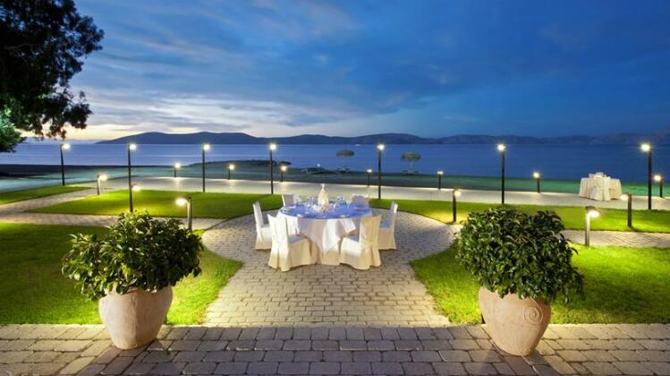 Makis Inn Resort - Photo4