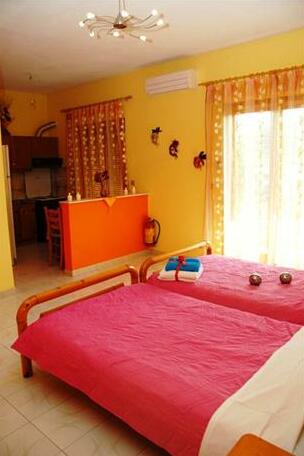Stork Apartments - Photo5