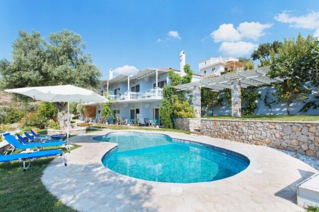 Sunny Place Porto Heli - Photo2