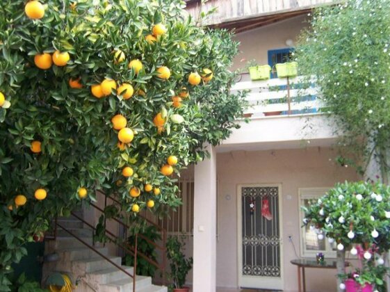 Maria s Haus in Artemida - Photo4