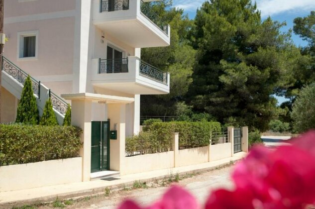 Villa in the woods - Photo2