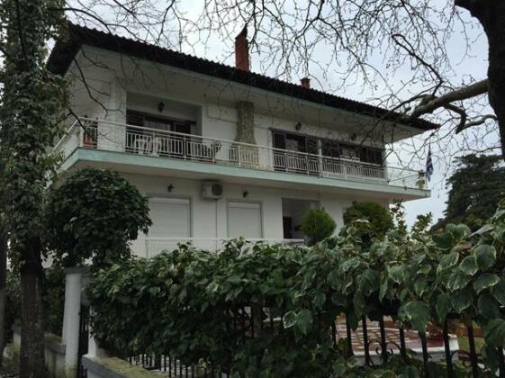Litsa Haus Estate Residences - Photo2
