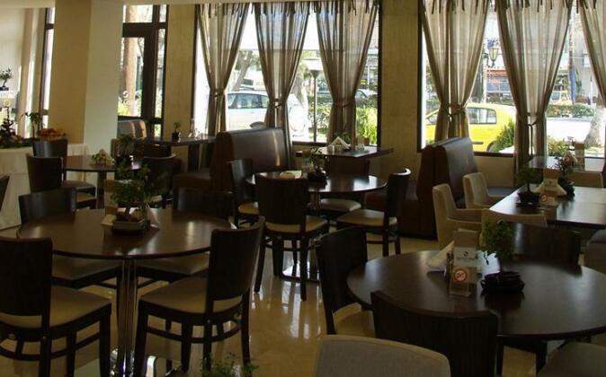 Saint George Hotel Asprovalta - Photo3